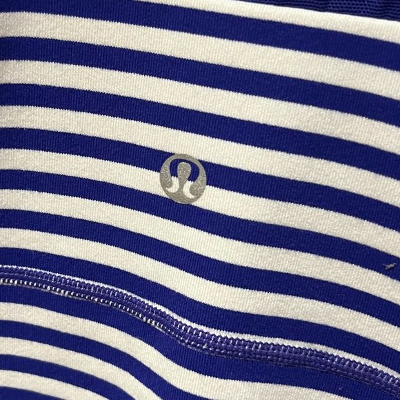 Lululemon Scoop Neck Tank - Picture 9 of 12